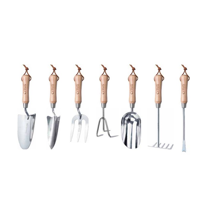 ہاتھ سے بنے باغ کے اوزار